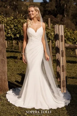 Sophia Tolli: Y22057 - Amylynn