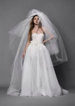 Vera Wang: Ares