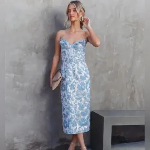 Vici NWT Windsor Floral Blue Shimmer Strapless Midi Dress Size Large
