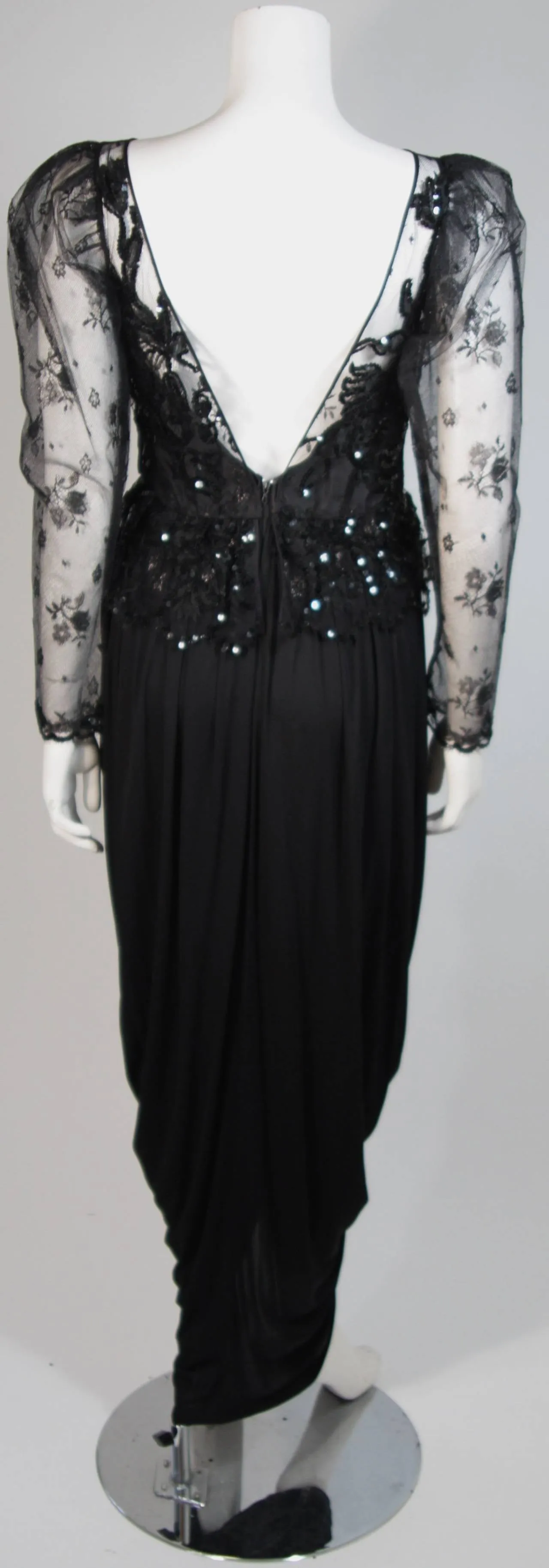 VICKY TIEL Black Lace and Jersey Gown Size 38