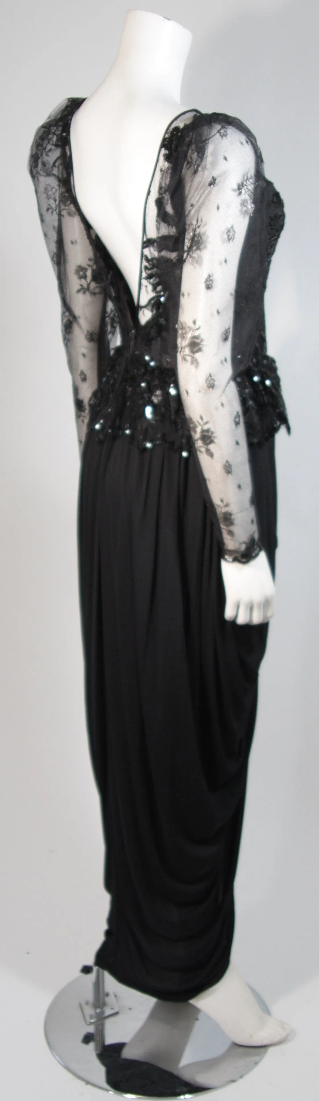 VICKY TIEL Black Lace and Jersey Gown Size 38