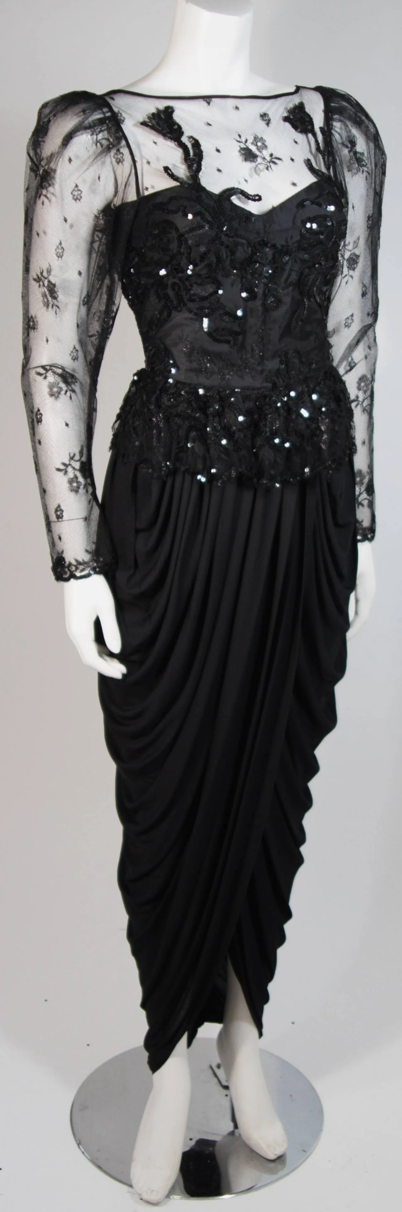 VICKY TIEL Black Lace and Jersey Gown Size 38
