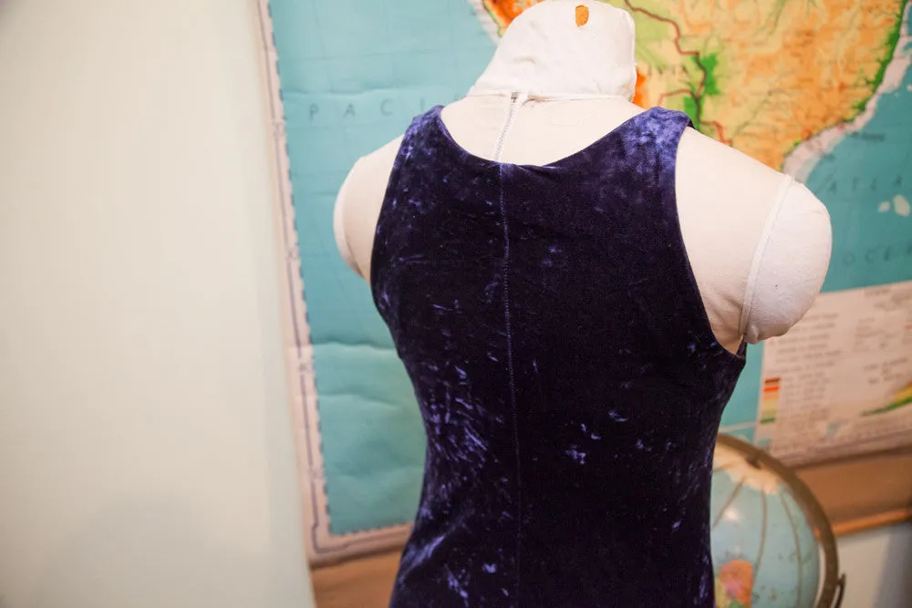 Vintage Betsey Johnson Velvet Dress  // Size S - M - 6