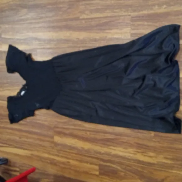 Vintage cinema Etoile black slip nightdress. Size M