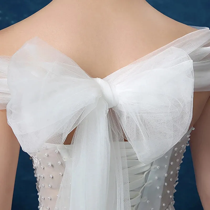 Wedding Guest Dresses: Wedding Dresses Illusion V-Neck Short Tulle Lace Embroidery