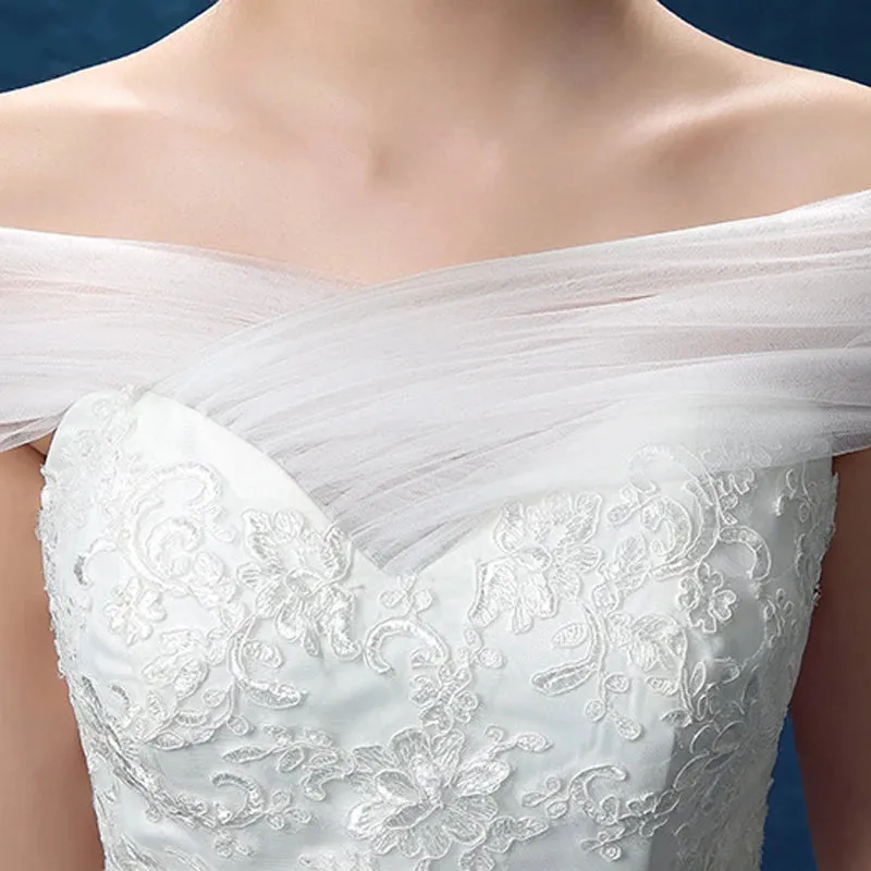 Wedding Guest Dresses: Wedding Dresses Illusion V-Neck Short Tulle Lace Embroidery
