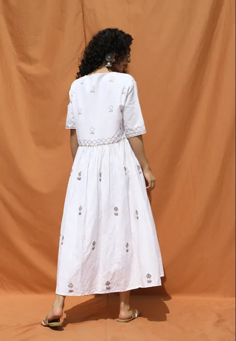 White Block Printed Knee Length Dress with V Neckline