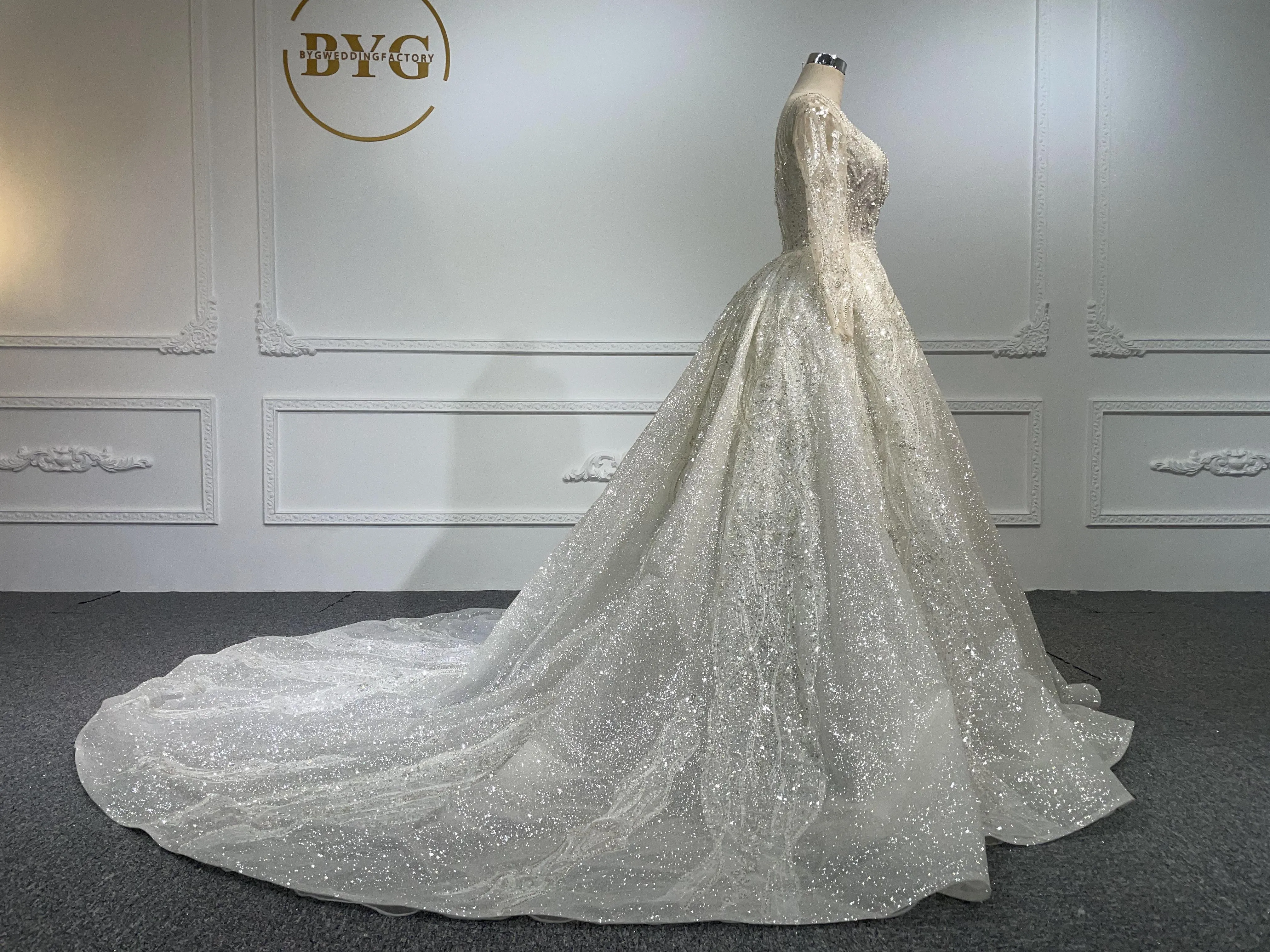 Z040-BYG Sliver sequined pearl mermaid wedding dress with detachable train